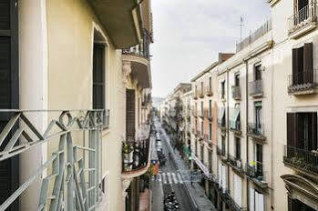 Aspasios Ramblas Appartement *